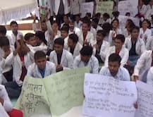 सीनियर पर उत्पीड़न का आरोप लगाकर मेडिकल स्टूडेंट ने की खुदकुशी की कोशिश, नाराज़ जूनियर डॉक्टर्स हड़ताल पर