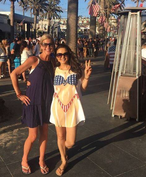 प्रीति जिंटा ने हाल ही में एक तस्वीर अमेरिका के स्वतंत्रा दिवस पर शेयर की थी. जिसमें वो शॉर्ट ड्रेस पहने नजर आईं थीं. इस तस्वीर को शेयर कर प्रीति ने कैप्शन में लिखा, 