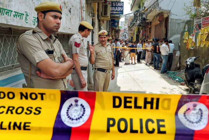 Delhi's Burari death: DCP crime branch Says There is no role of geeta maa in case बुराड़ी मौत मामले में तांत्रिक महिला से जुड़ा तार, पुलिस बोली- फिलहाल कोई रोल नहीं