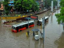 पानी में डूबा नागपुर: 48 घंटे भारी बारिश का अलर्ट, आज भी नहीं खुलेंगे स्कूल-कॉलेज