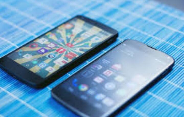 एक रिपोर्ट के मुताबिक, ऐसे लोगों की संख्या 50 फीसदी से अधिक है जिनके स्मार्टफोन पासवर्ड से सुरक्षित नहीं हैं. (तस्वीर: गूगल फ्री इमेज)