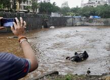 महाराष्ट्र से बिहार और एमपी से गुजरात तक भारी बारिश से मुसीबत, कई जगह बाढ़ जैसे हालात