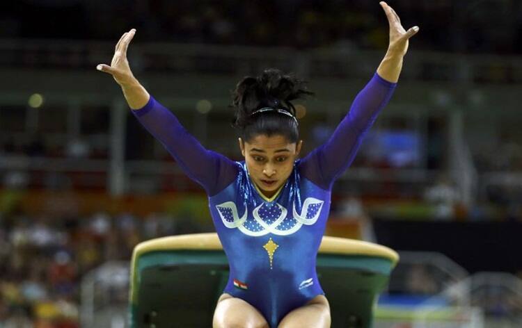 क्या ये मैडल बदलेगा दीपा करमाकर की किस्मत ? blog on dipa karmakar by shivendra kumar singh क्या ये मैडल बदलेगा दीपा करमाकर की किस्मत ?