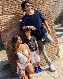 सेलेब्स के लिए बीता हफ्ता रहा फैमिली के नाम, ये तस्वीरें बयां कर रही हैं ये बात