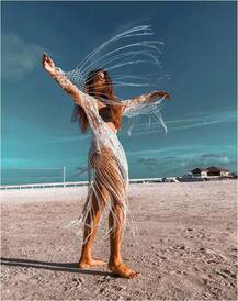 किश्वर और अबीगैल के बाद बॉलीवुड की इस स्टार ने किया मालदीव का रूख, देखें तस्वीरें