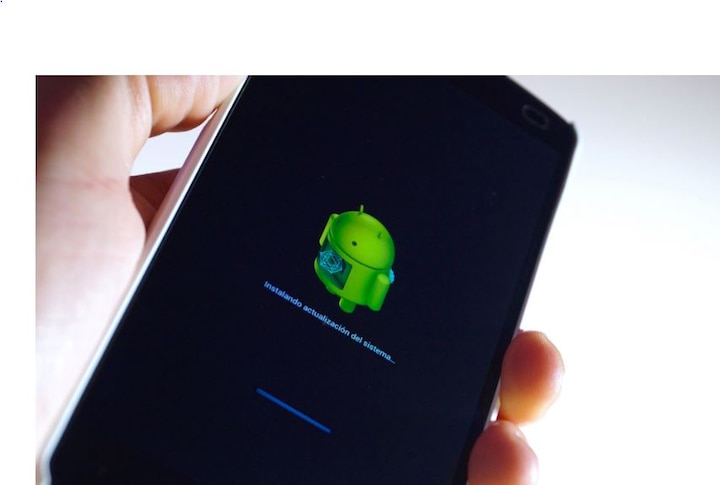 With the new accessibility feature of Android, users will be able to control the mobile with the help of facial expressions With the new accessibility feature of Android, users will be able to control the mobile with the help of facial expressions