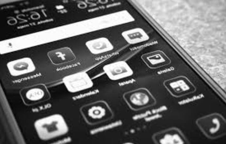 इसके बाद एबॉउट ऑप्शन को सेलेक्ट करिए. आखिर में सेलेक्ट ऑप्शन में जाकर सीधे डिएक्टिवेट ऑप्शन को चुनिए. (तस्वीर: गूगल फ्री इमेज)