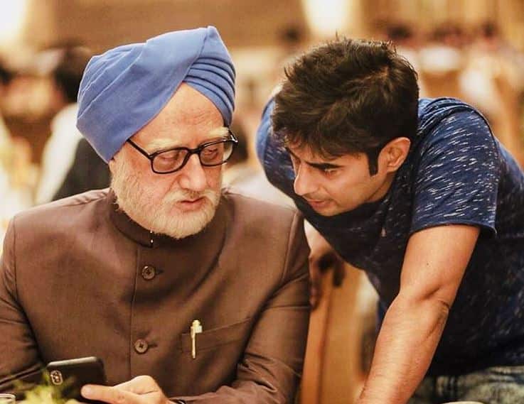 'द एक्सिडेंटल प्राइम मिनिस्टर' पर बोले अनुपम, मनमोहन सिंह की कहानी ने मुझे हिला कर रख दिया Manmohan Singh's character was confused on getting: Anupam Kher 'द एक्सिडेंटल प्राइम मिनिस्टर' पर बोले अनुपम, मनमोहन सिंह की कहानी ने मुझे हिला कर रख दिया