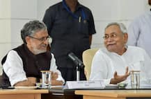 बिहार: डिप्टी सीएम सुशील मोदी से संपत्ति के मामले में पीछे हैं सीएम नीतीश, जानें कौन कितना अमीर