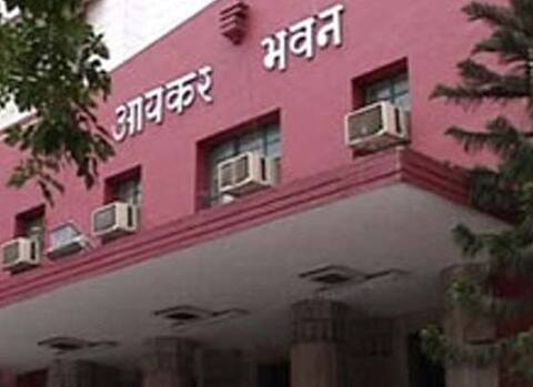 इनकम टैक्स रिटर्न 31 जुलाई तक भरें या 5000 रुपये तक पेनल्टी दें इनकम टैक्स रिटर्न 31 जुलाई तक भरें या 5000 रुपये तक पेनल्टी दें
