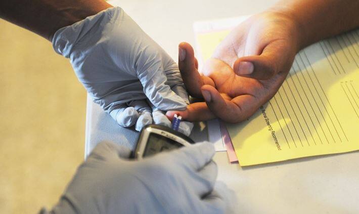 जानवरों पर किए गए पहले की रिसर्च में भी रिस्ट्रिक्टिव फेफड़े की बीमारी और मधुमेह के बीच संबंध का पता चला था. यूनिर्विसिटी के प्रोफेसर पीटर पी. नवरोथ ने कहा, 