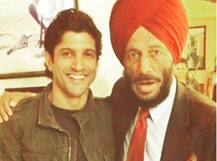 किताब में मिल्खा की जगह फरहान की तस्वीर छपने पर बोली TMC, सरकार की गलती नहीं