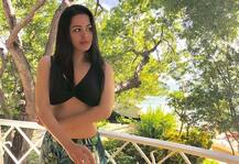 संजय दत्त की बेटी त्रिशाला बोलीं, अपनी मम्मी की वजह से हूं HOT