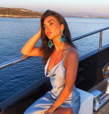 इंस्टा पर अपनी बोल्डनेस से फैंस के दिलों को धड़का रही हैं एमी जैक्सन, देखें तस्वीरें