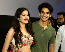 Video: \'धड़क\' के प्रमोशन में रोमांस, मस्ती, रेन डांस...हर पल इन्जॉय कर रहे हैं ईशान-जाह्नवी