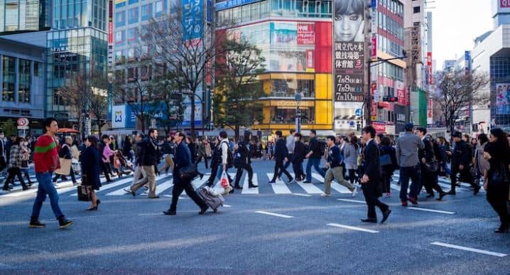  तकनीकी रूप से विकसित देश और अपनी ताकात के लिए मशहूर जापान का शहर टोकियो भी टूरिस्ट के पसंदीदा जगहों में से एक है.  (तस्वीर-फ्री गूगल इमेज)