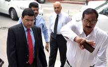 CBI में शीर्ष अधिकारियों के बीच खेमेबाजी, कांग्रेस का तंज- अब इसकी जांच कौन करेगा?