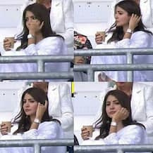 टीम इंडिया को हारता देख स्टैंड्स में बैठीं अनुष्का शर्मा को हुई टेंशन, फोटो हुआ वायरल