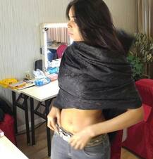 कभी बिकिनी तो कभी ब्रालेस तस्वीरों से इंस्टा पर आग लगा रही है मल्लिका सहरावत, खुद ही देख लीजिए तस्वीरें