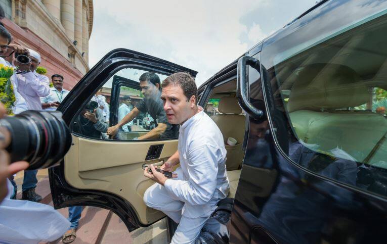 Ananth kumar takes jibe at Congress President Rahul Gandhi Bhookamp Aane Wala Hai अनंत कुमार का तंज, बोले- राहुल भाषण देंगे तो कांग्रेस और उसके गठबंधन में आएगा भूकंप