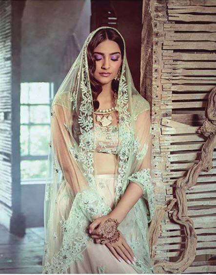 वो इस तस्वीर में दुल्हन के लुक में दिखीं. (तस्वीर: इंस्टाग्राम)