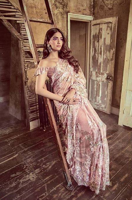 संजय दत्त की बॉयोपिक 'संजू' की सफलता से इन दिनों एक्ट्रेस सोनम कपूर काफी खुश हैं. (तस्वीर: इंस्टाग्राम)