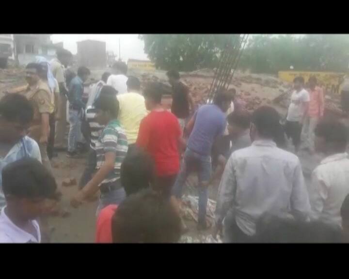 गाजियाबाद: 5 मंजिला निर्माणाधीन बिल्डिंग गिरी, 1 की मौत, 6 जख्मी, छह हिरासत में लिए गए