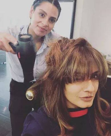 बता दें कि हाल ही में रवीना ने अपना हेयर स्टाइल चेंज किया है. इसके बाद से रवीना एकदम अलग नजर आ रही हैं. (तस्वीर-इंस्टाग्राम)