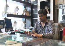 कैबिनेट मंत्री सतीश महाना के चचेरे भाई से मांगी गई रंगदारी, दी जान से मारने की धमकी