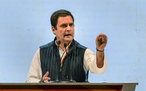 राहुल गांधी की पीएम उम्मीदवारी पर बहस तेज, देवगौड़ा राजी लेकिन लालू की पार्टी ने लगाया अड़ंगा राहुल गांधी की पीएम उम्मीदवारी पर बहस तेज, देवगौड़ा राजी लेकिन लालू की पार्टी ने लगाया अड़ंगा