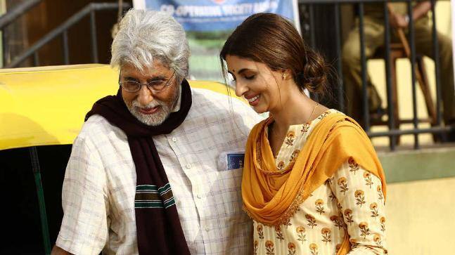 Amitabh Bachchan and daughter Shweta's jewellery ad withdrawn बिग बी और श्वेता बच्चन के एड पर मचा बवाल, कल्याण ज्लैवर्स ने तत्काल प्रभाव से वापस लिया