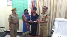 बस्ती: मजदूर के बेटे की गुहार सुन पसीज गया बस्ती पुलिस अधीक्षक का दिल, उठाया गरीब की पढ़ाई का बीड़ा