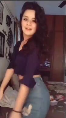 चैलेंज लेने में हमेशा आगे रहती है ये हीरोइन, अब नए चैंलेज \'बैड ब्वॉयज\' को एक्सेप्ट कर पोस्ट की वीडियो