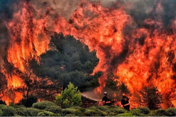 Athens: The number of people killed in the fire in 74 यूनान अग्निकांड में मरने वालों की संख्या 74 के पार, कई बच्चे भी शामिल