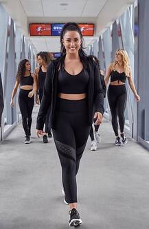 अमेरिकन सिंगर डेमी लोवेटो के फैंस के लिए आईं ये बुरी खबर