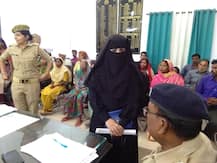 निदा खान मामला: फतवा जारी करने वाले मुफ़्ती-मौलवियों के खिलाफ एफआईआर दर्ज करने के आदेश