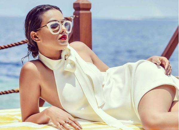 बॉलीवुड स्टार निया शर्मा इन दिनों एक बार फिर सोशल मीडिया की सुर्खियों में हैं. दरअसल इसकी वजह उनकी एक तस्वीर है. (तस्वीर-इंस्टाग्राम)