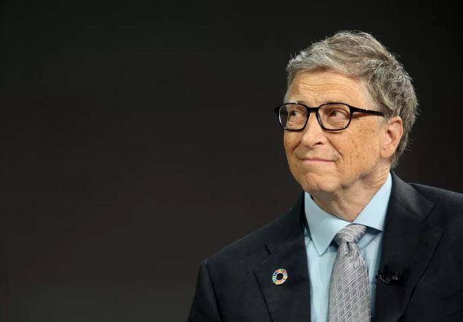 ब्रिटेन की यू-जीओवी वेबसाइट ने हाल में 35 देशों के 37,000 लोगों के जरिए यह सर्वे किया है. इसमें दुनियाभर की हस्तियों के नाम शामिल किए गए हैं. इस लिस्ट में भारतीयों को भी जगह मिली है. वहीं इस लिस्ट में 20 पुरुषों और 20 मोस्ट एडमायर्ड महिलाओं को अलग-अलग सूची के साथ तैयार किया गया है. पुरुषों की सूची में बिल गेट्स सबसे टॉप पर काबिज हैं. (तस्वीर: इंस्टाग्राम)