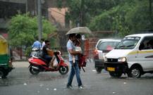 दिल्ली-NCR बारिश LIVE: वसुंधरा में सड़क धंसी, 60 फ्लैट खाली कराए गये, NDRF की टीम पहुंची