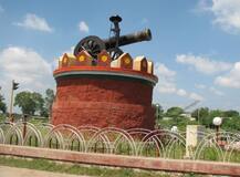 कारगिल दिवस: कुछ इस तरह सेना के जवानों को बॉलीवुड स्टार्स ने किया याद