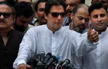 इन हसीनाओं के साथ अफेयर की खबरों को लेकर चर्चा में रह चुके हैं इमरान खान, देखें तस्वीरें