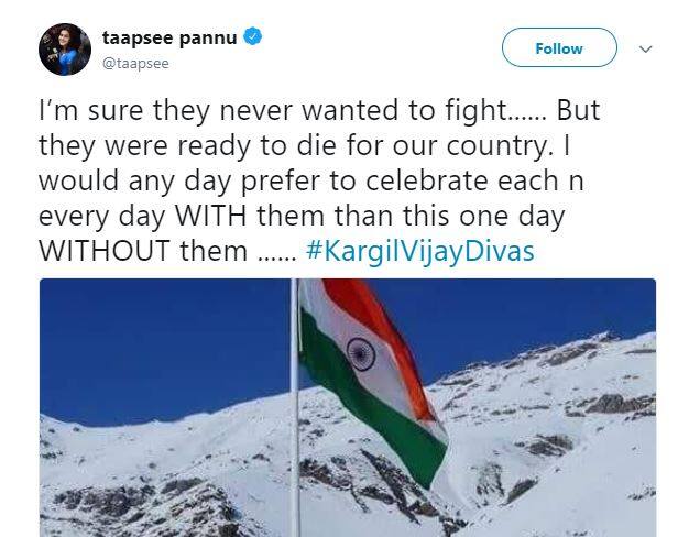 तापसी पन्नू : मुझे यकीन है कि वे कभी लड़ना नहीं चाहते थे, लेकिन वे हमारे देश के लिए मरने के लिए तैयार थे. मैं उनके साथ हर दिन का जश्न मनाऊंगा. कारगिल विजय दिवस. फोटोः ट्विटर