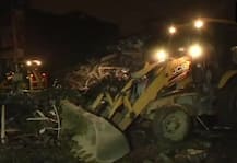 गाजियाबाद: खोड़ा इलाके में जमींदोज हुई चार मंजिला इमारत, सर्च ऑपरेशन जारी