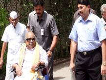 एम करुणानिधि की सेहत में थोड़ा सुधार, फिलहाल 2 दिन अस्पताल में ही रहेंगे