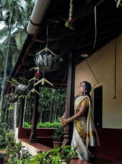 शकीला मलयालम, तमिल, हिंदी, कन्नड़ और तेलुगू भाषा की 100 से ज्यादा फिल्में कर चुकी हैं. मोनालिसा (2004), ऐश्वर्या (2006) और लव यू आलिया (2015) जैसी फिल्मों में शकीला अलग-अलग रोल में काम कर चुकी हैं.   फोटो-इंस्टाग्राम