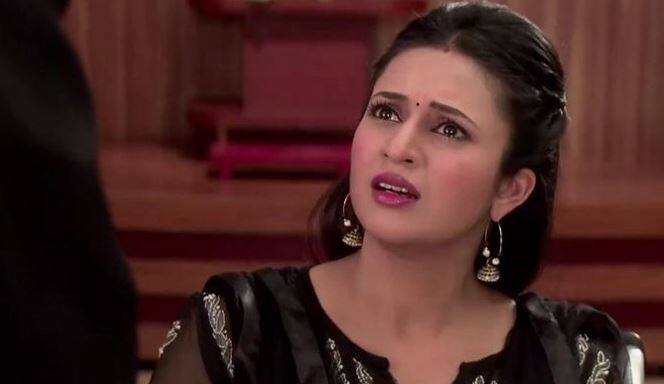 'ये है मोहब्बतें' को लेकर दिव्यांका ने कहा- ये एक खूबसूरत एहसास है Yeh Hai Mohabbatein completed 1500 episode, Divyanka Shares this beautiful thing 'ये है मोहब्बतें' को लेकर दिव्यांका ने कहा- ये एक खूबसूरत एहसास है