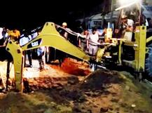 मिट्टी की ढांग गिरने से 6 मजदूरों की मौत, 25 फिट गहरे गड्ढे में दब गए थे 8 मजदूर