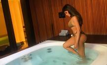 एक्स बिग बॉस कंटेस्टेंट गिजेल ठकराल ने बिकिनी अवतार में आ कर इंटरनेट पर ढहा दिया है कहर