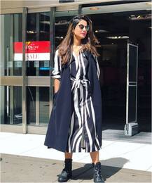 लंदन में छुट्टियां मना रही है टीवी एक्ट्रेस हिना खान, शेयर की ये तस्वीरें