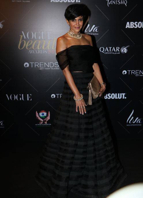 अभिनेत्री और फिटनेस क्वीन मंदिरा बेदी भी इस शो में पहुंची हैं. (तस्वीर: मानव मंगलानी)